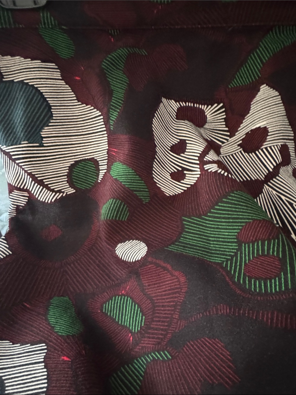 Anthropologie Isla Maude Women's Printed A-Line Skirt in Burgundy and Green - Picture 3 of 7